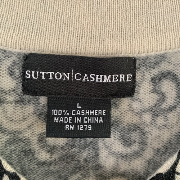 Sutton Cashmere black and ivory pattern cashmere cardigan with pleated ribbon - Picture 6 of 7